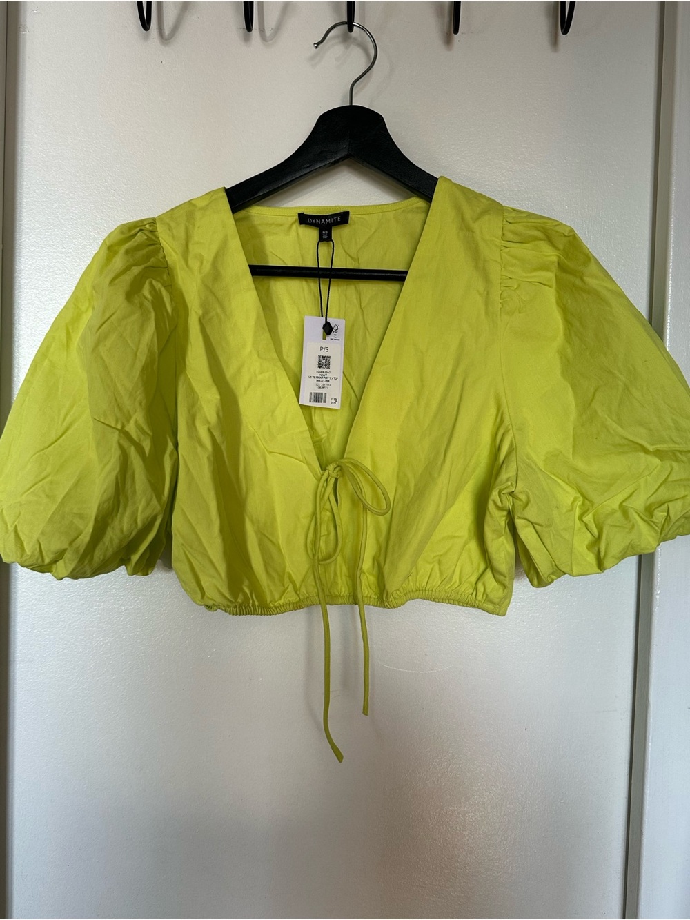 Dynamite Lime Puff-Sleeve Tie-Front Crop Top